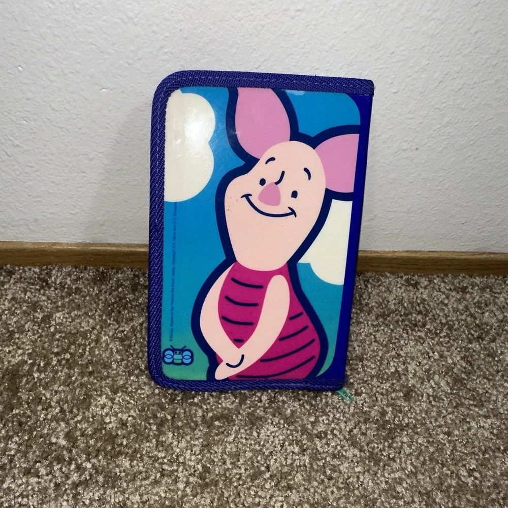 DISNEY Winnie the Pooh Agenda Planner pencil marker set Zip case Organizer NOS